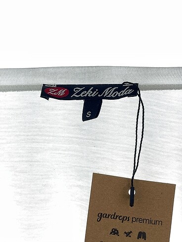 s Beden beyaz Renk Diğer T-shirt %70 İndirimli.