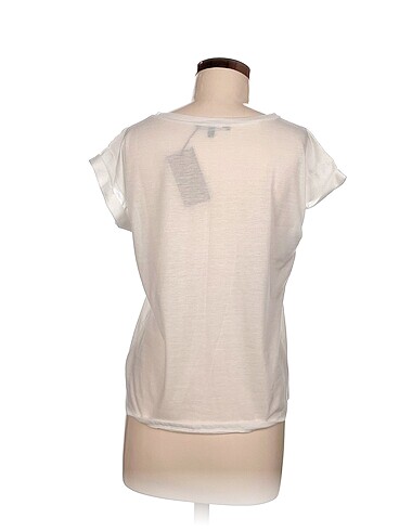 s Beden Diğer T-shirt %70 İndirimli.