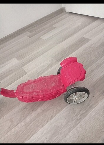 Beden kırmızı Renk Scooter