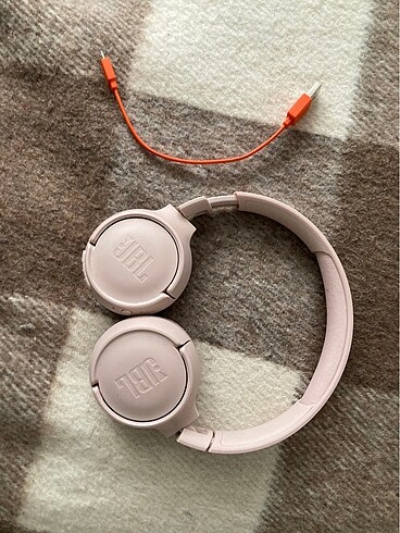 jbl kulakustu kulaklik 560BT
