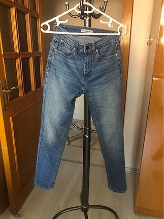 Yüksek bel jean pantolon