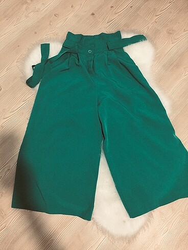 m Beden Yeşil bol pantolon