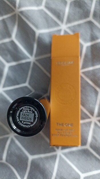 Oriflame Stick fondöten 