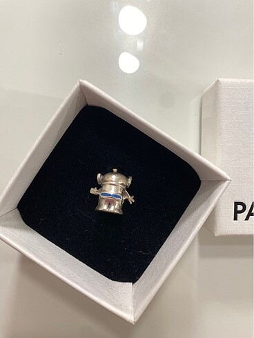 Beden Pandora toy story charm