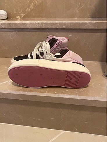 Zara Zara kız çocuk bilekli spor ayakkabı 35 no