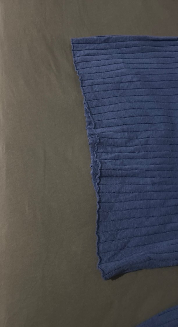 Uzun Kollu Lacivert Triko Kadın Kazak - Görsel 3