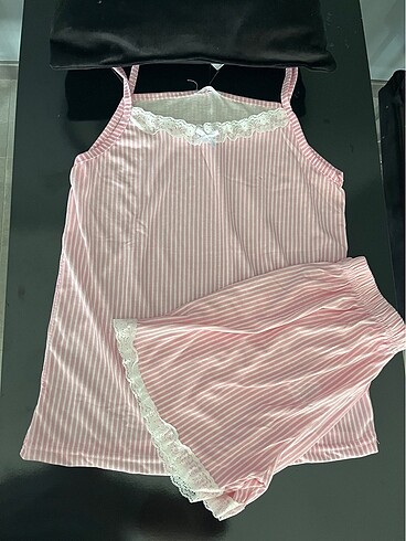 Diğer Pijama takımı