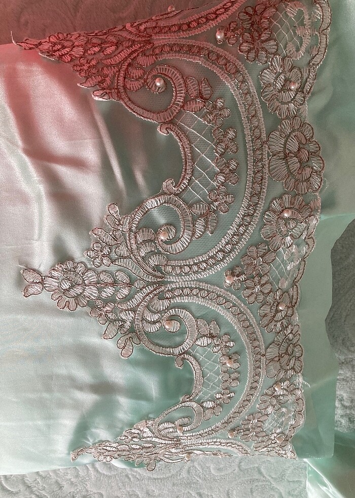 Güpürlü incili battaniye - Görsel 4