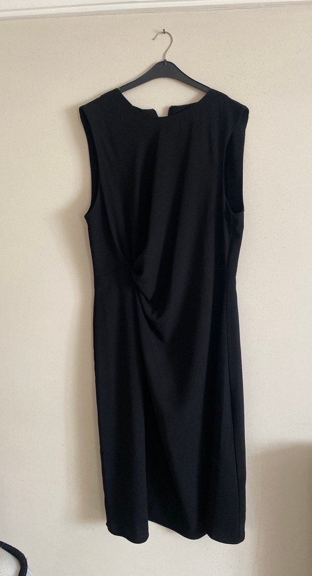 Drapeli Siyah Midi Kadın Elbise - Görsel 2