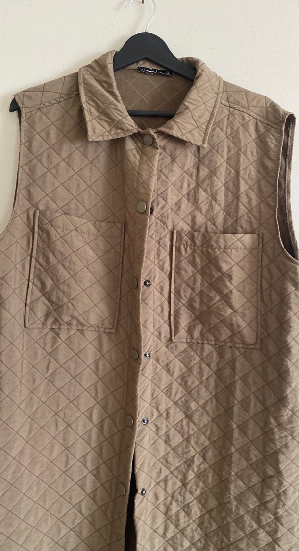 Bej Düğmeli Kolsuz Midi Yelek - Görsel 3