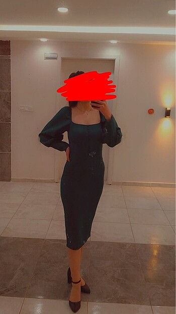 m Beden yeşil Renk Düğme detaylı balon kol yeşil elbise