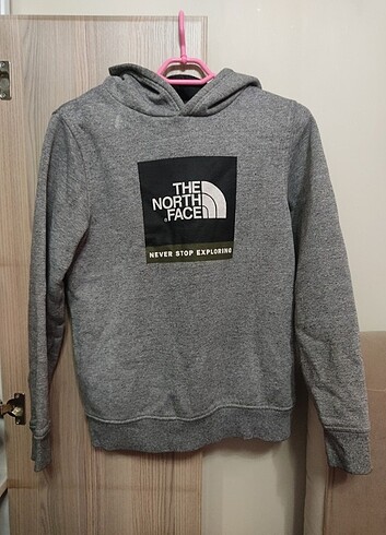 Kapüşonlu sweatshirt