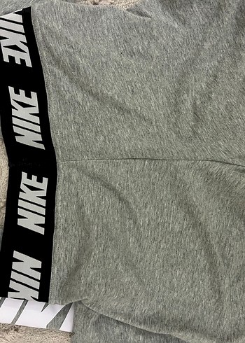 Gri Nike Spor Tayt - Görsel 6