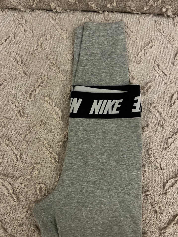 Gri Nike Spor Tayt - Görsel 4