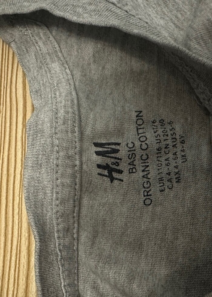 H&M uzun kollu tşirt - Görsel 4