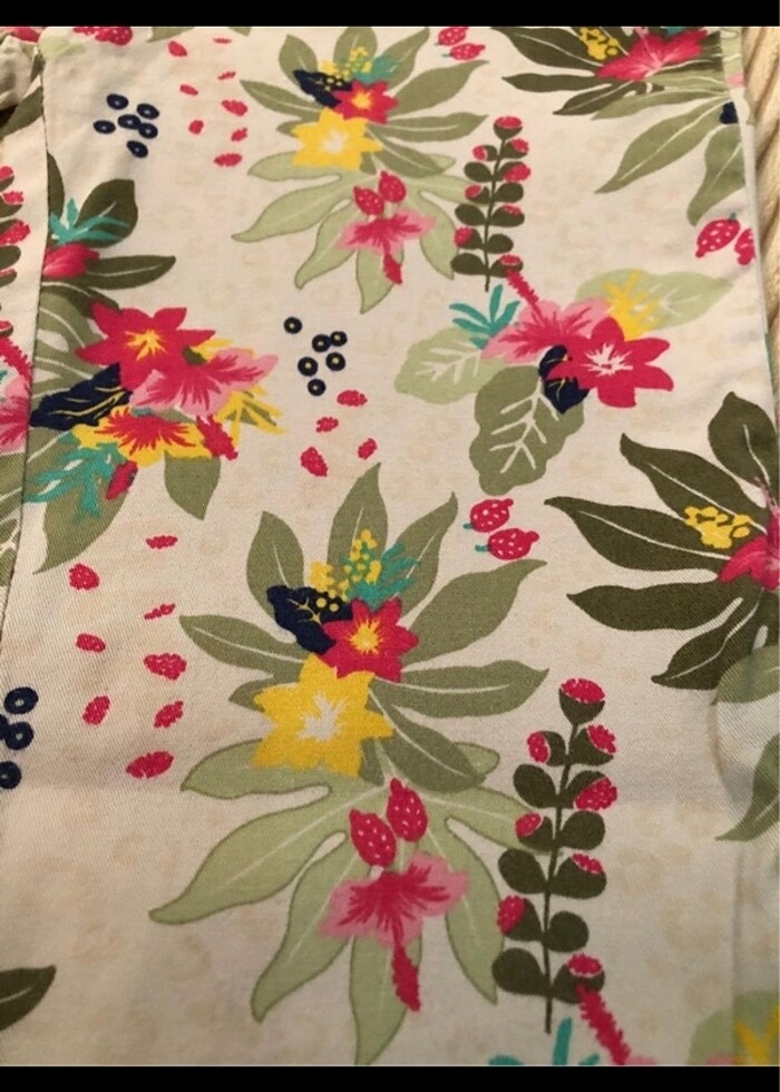 Lcw marka kız çocuk takım - Görsel 5