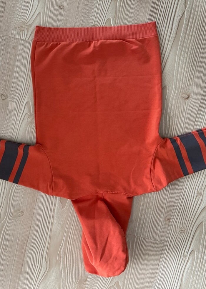 Erkek çocuk kapüşonlu sweatshirt - Görsel 4