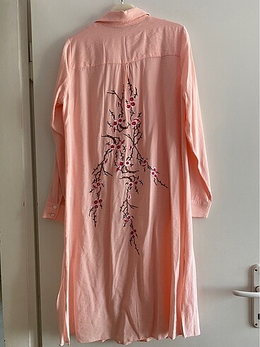 LC Waikiki Nakışlı Tesettür Gömlek