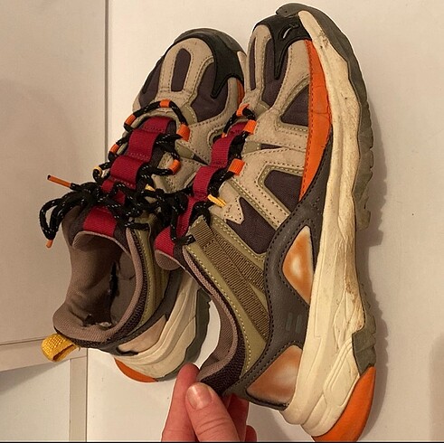 Zara spor ayakkabı