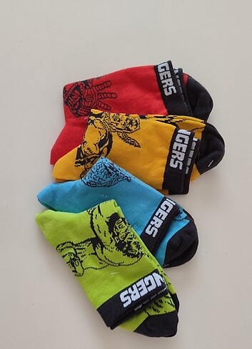 AVENGERS ÇOCUK ÇORABI SET 4 LÜ