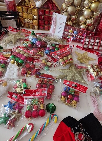 Beden Renk YILBAŞI ÜRÜNLERİ STOKLARA GELMEYE BAŞLAMIŞTIR