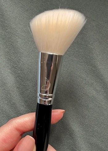 Nascita allık fırçası - Görsel 2