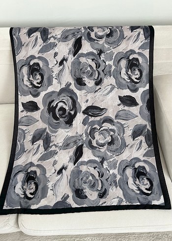 Armine Retro Çiçek Desen Kraş Şal