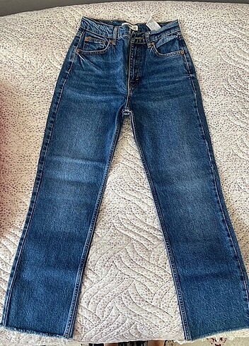 Pull and Bear Pull bear pantolon hiç giyilmedi