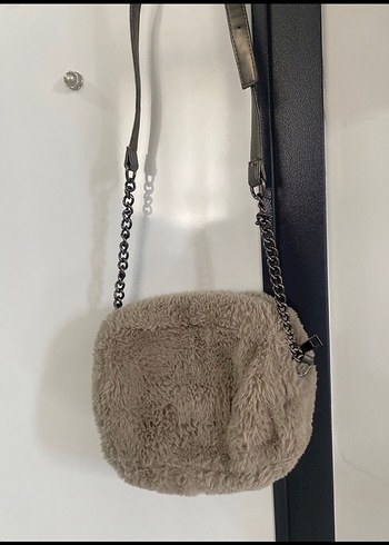 Gri Peluş Kadın Omuz Çantası - Görsel 2