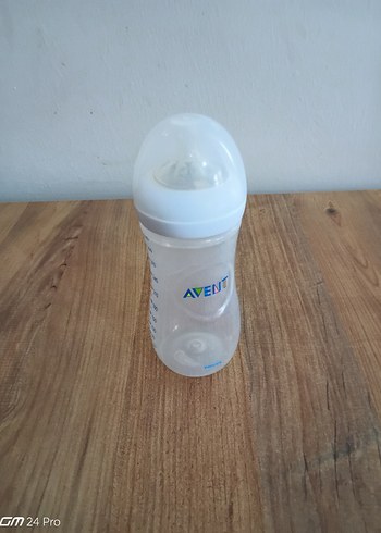 Beyaz Avent Bebek Biberonu ve cam rende - Görsel 4