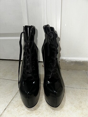Shoe Tek Platform kısa bot