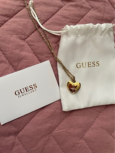 Guess Guess kolye