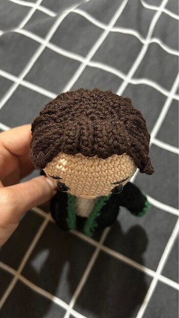  Beden Amigurumi erkek avukat bebek