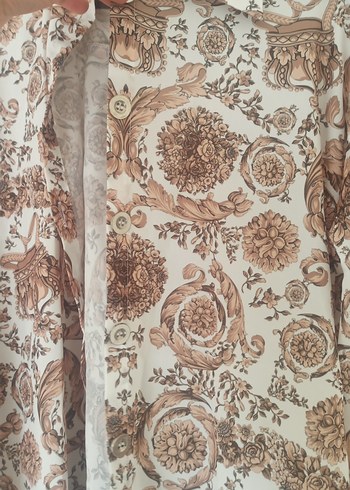 Bej Desenli Bol Kesim Kadın Gömlek - Görsel 2