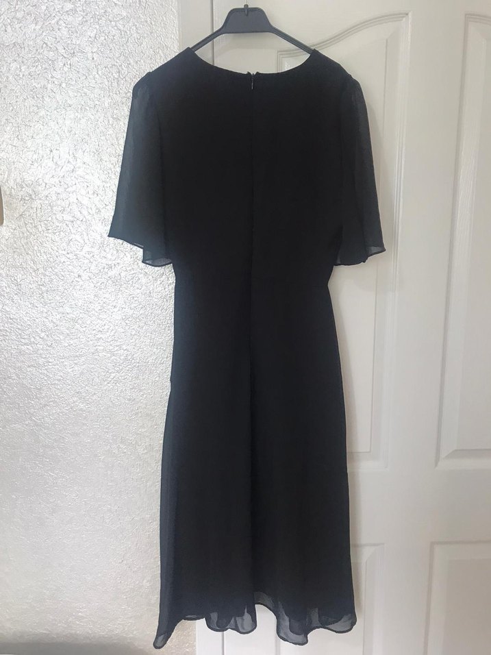 Kısa Kollu Siyah Midi Ofis Elbisesi - Görsel 2