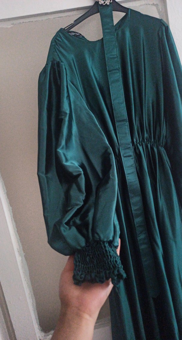 Uzun, Yüksek Yakalı, Kadın Elbise - Görsel 3