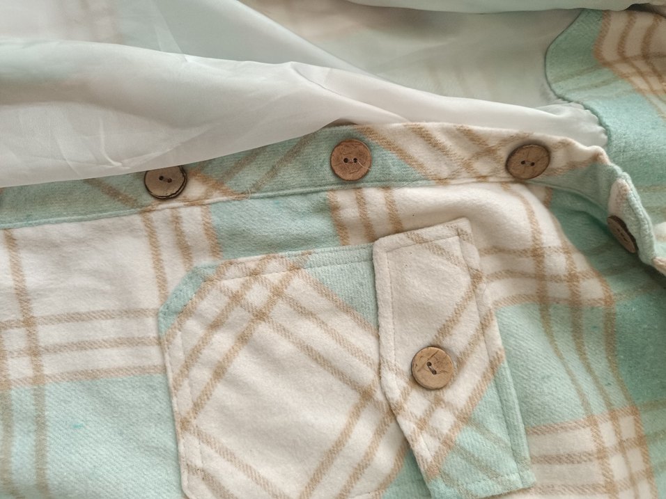 Düğmeli Uzun Kollu Turkuaz Kadın Gömlek - Görsel 4