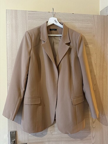 Trendyolmilla marka 42 beden blazer ceket