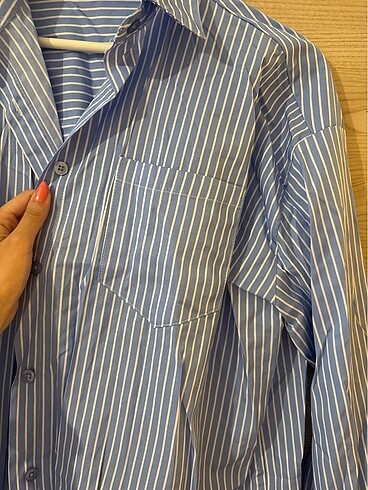 l Beden mavi Renk Zara marka L beden oversize gömlek