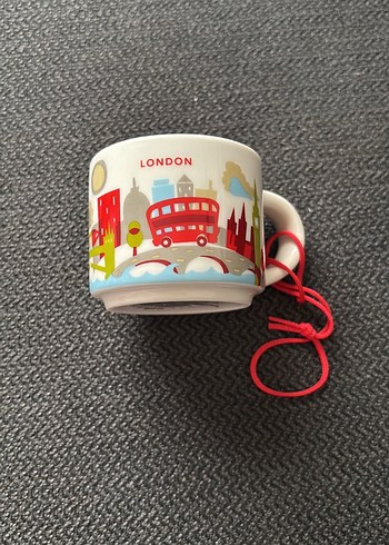 Renkli Londra Temalı Kupa
