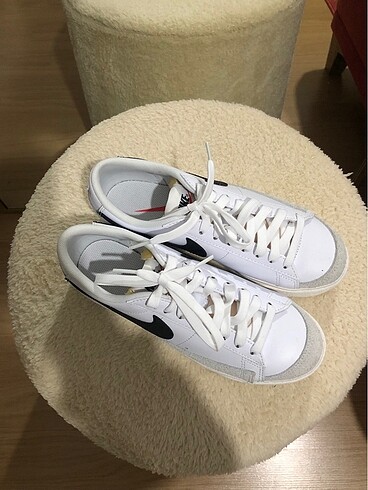 Nike spor ayakkabi