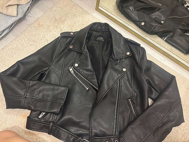 deri ceket pull and bear