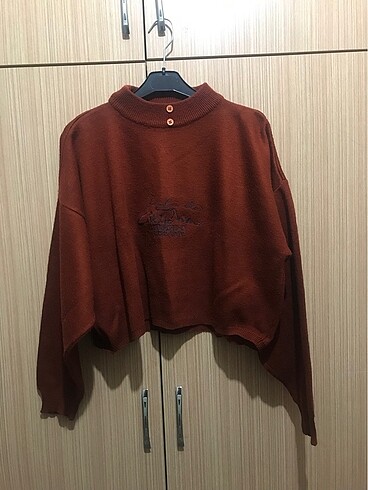 American Vintage crop kazak