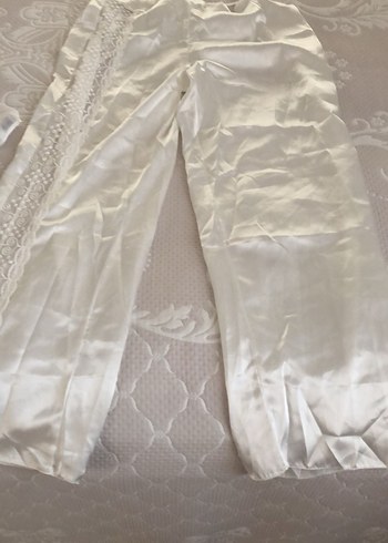 Dantel Detaylı Uzun Beyaz Bohem Gecelik - Görsel 4