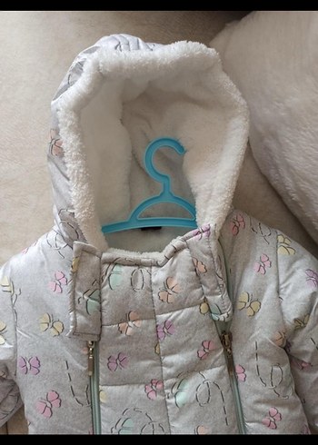 Kız Bebek Beyaz Kürklü Tulumu - Görsel 2