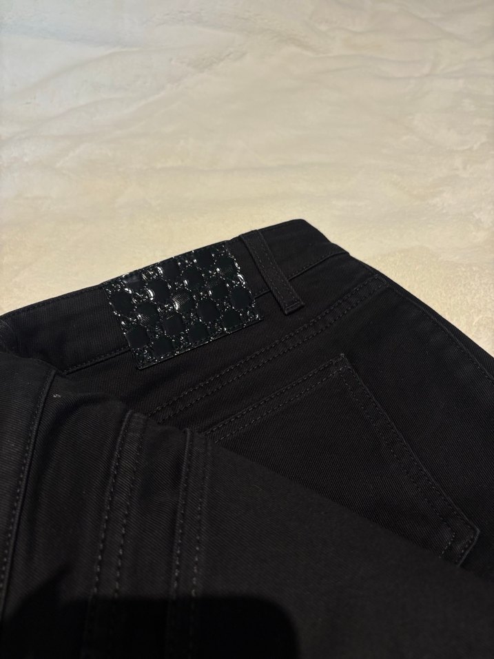 Siyah Kadın Saten Kumaş Pantolon - Görsel 2