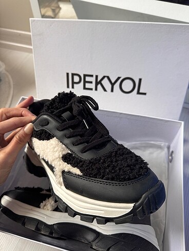 38 Beden ipekyol sneakers