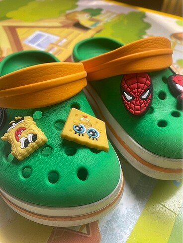 Crocs çocuk terlik C8