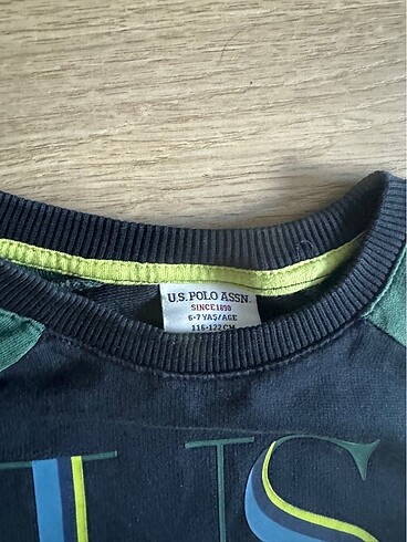 6 Yaş Beden çeşitli Renk 4 tane uspa sweat