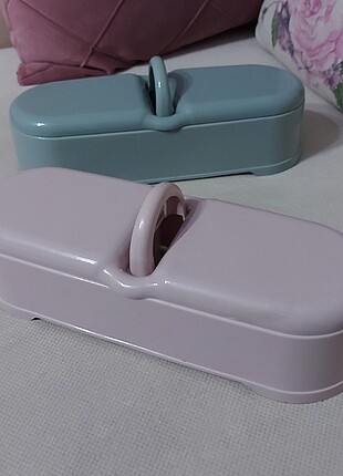 Mint yeşili ve pudra rengi baharatlık